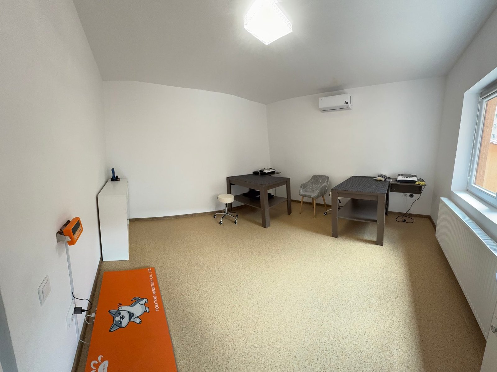 Cabinetul de laseroterapie și electroterapie